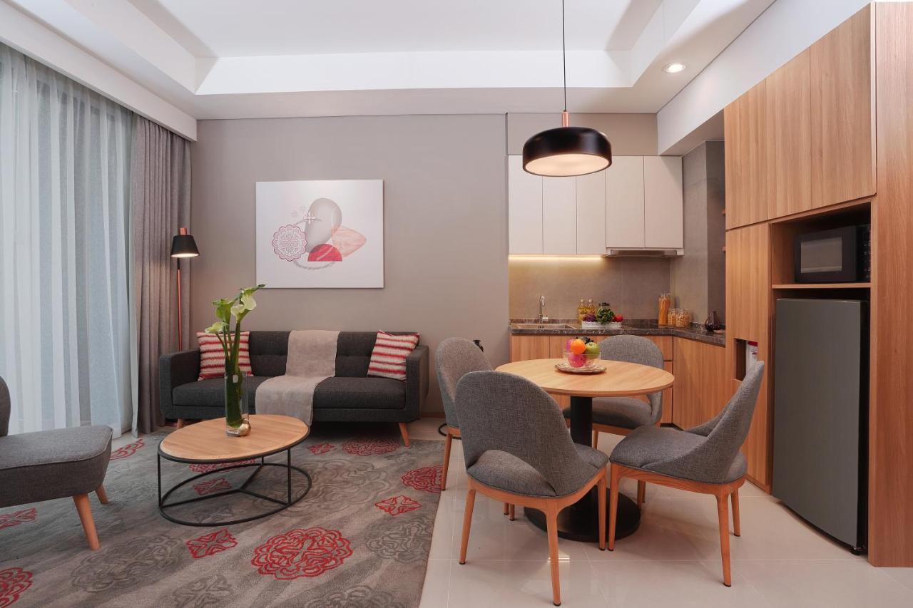 Citadines Gatot Subroto ジャカルタ エクステリア 写真