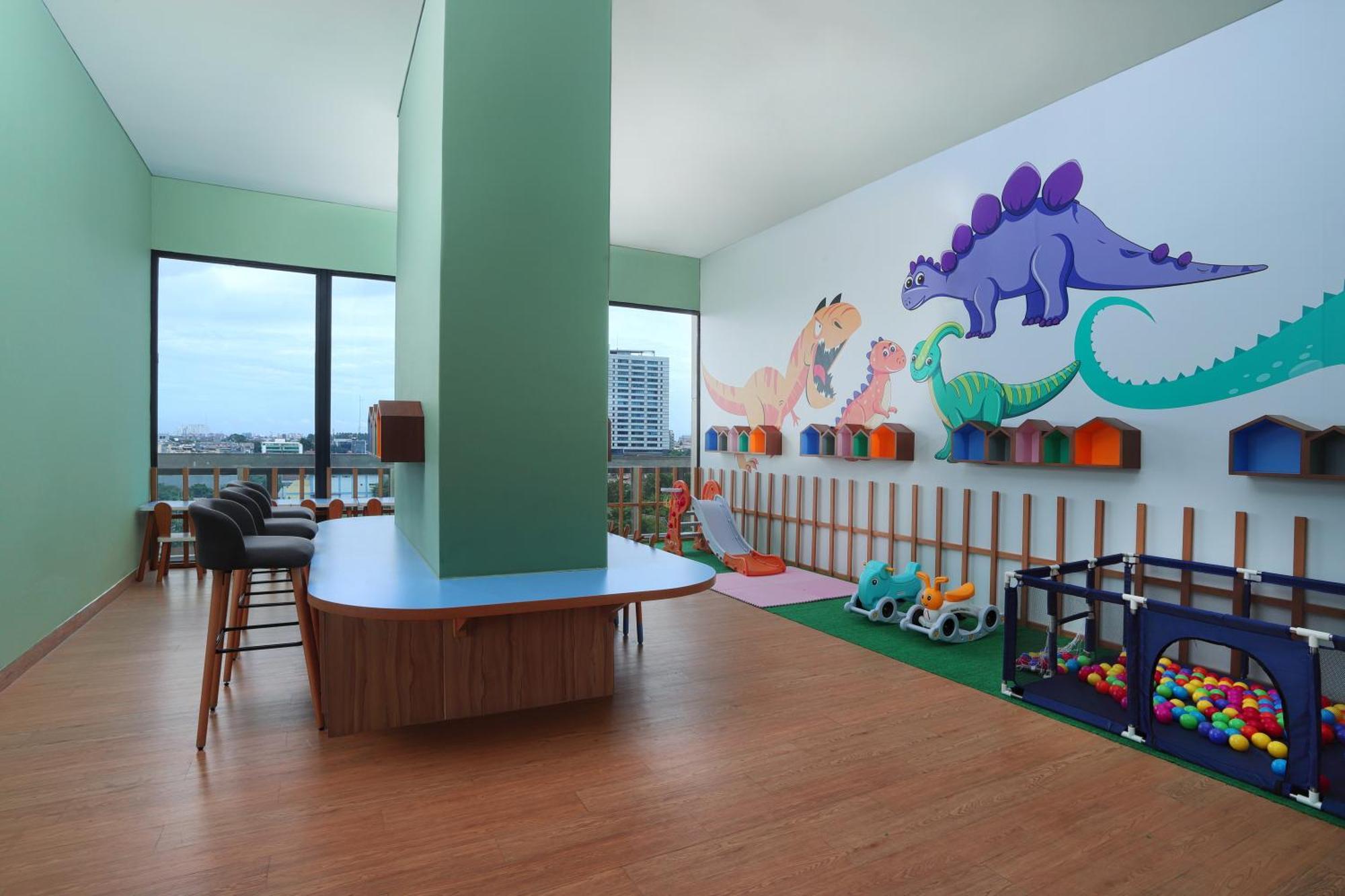 Citadines Gatot Subroto ジャカルタ エクステリア 写真